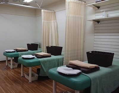 三河島鍼灸整骨院の施術室